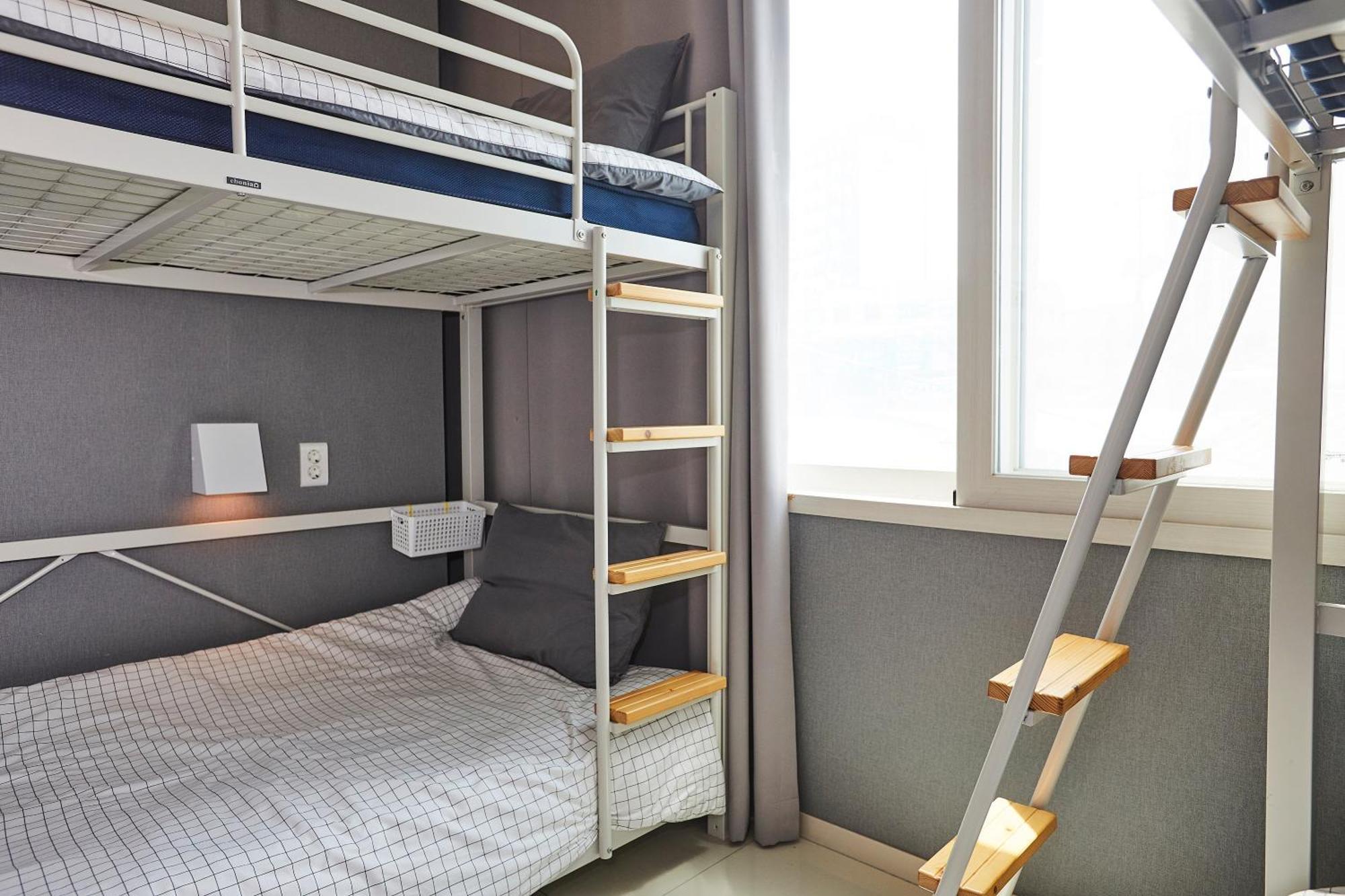 Red-Lighthouse Guest House Sokcho Quarto foto