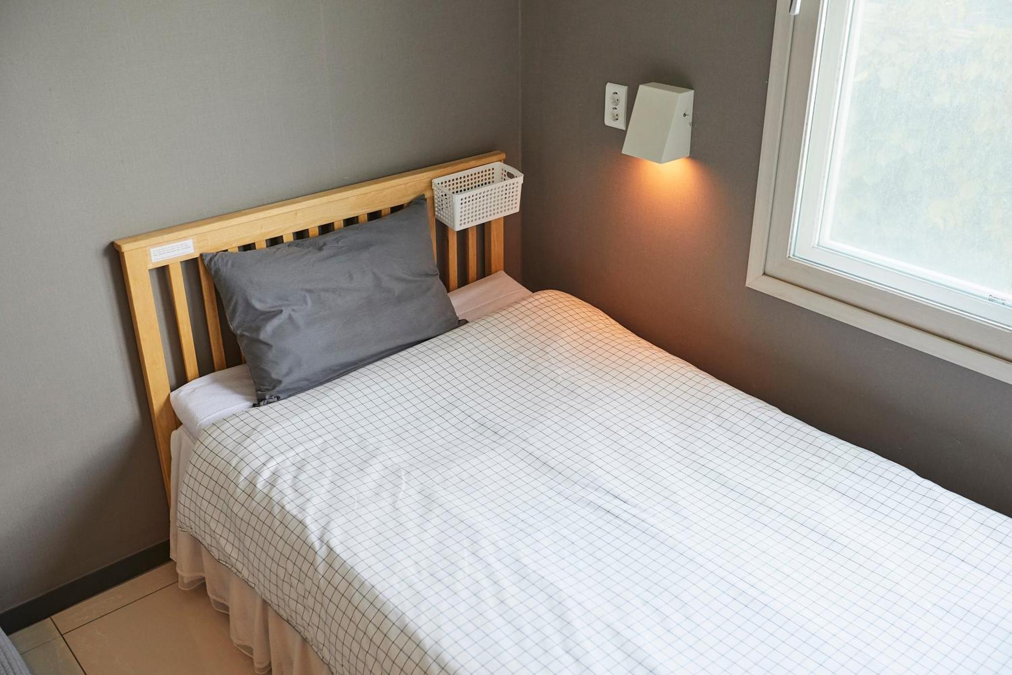 Red-Lighthouse Guest House Sokcho Quarto foto